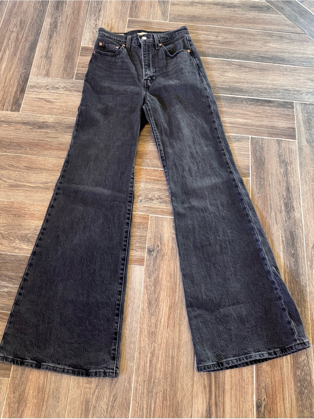 Levis Ribcage Bell High-Rise Black Flared Jeans - Women